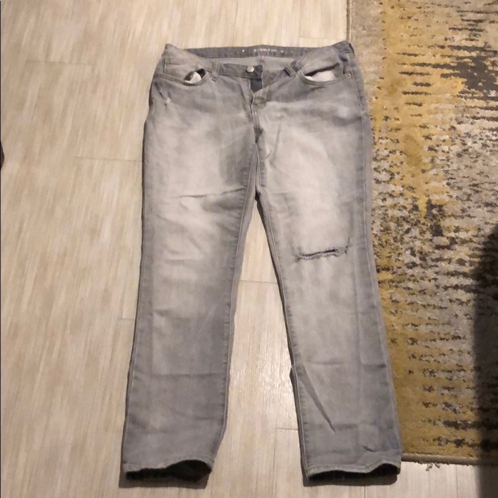 Old Navy Boyfriend Jean